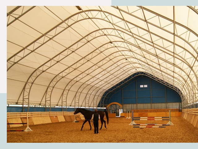 Строительство конных манежей в Гулькевичах